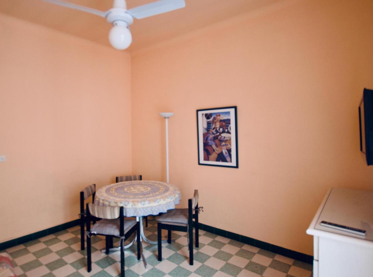 Appartement 2 Les Clematites Menton Bagian luar foto